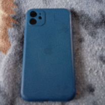 Чехлы на iPhone 11